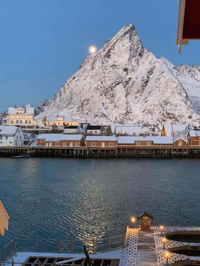 Lofoten Suite Apartments - Rostad Retro Rorbuer 雷讷 外观 照片