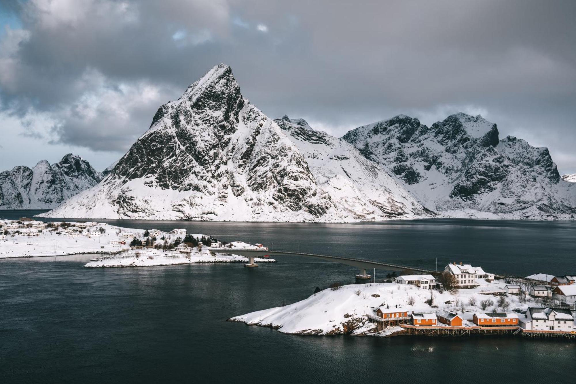 Lofoten Suite Apartments - Rostad Retro Rorbuer 雷讷 外观 照片