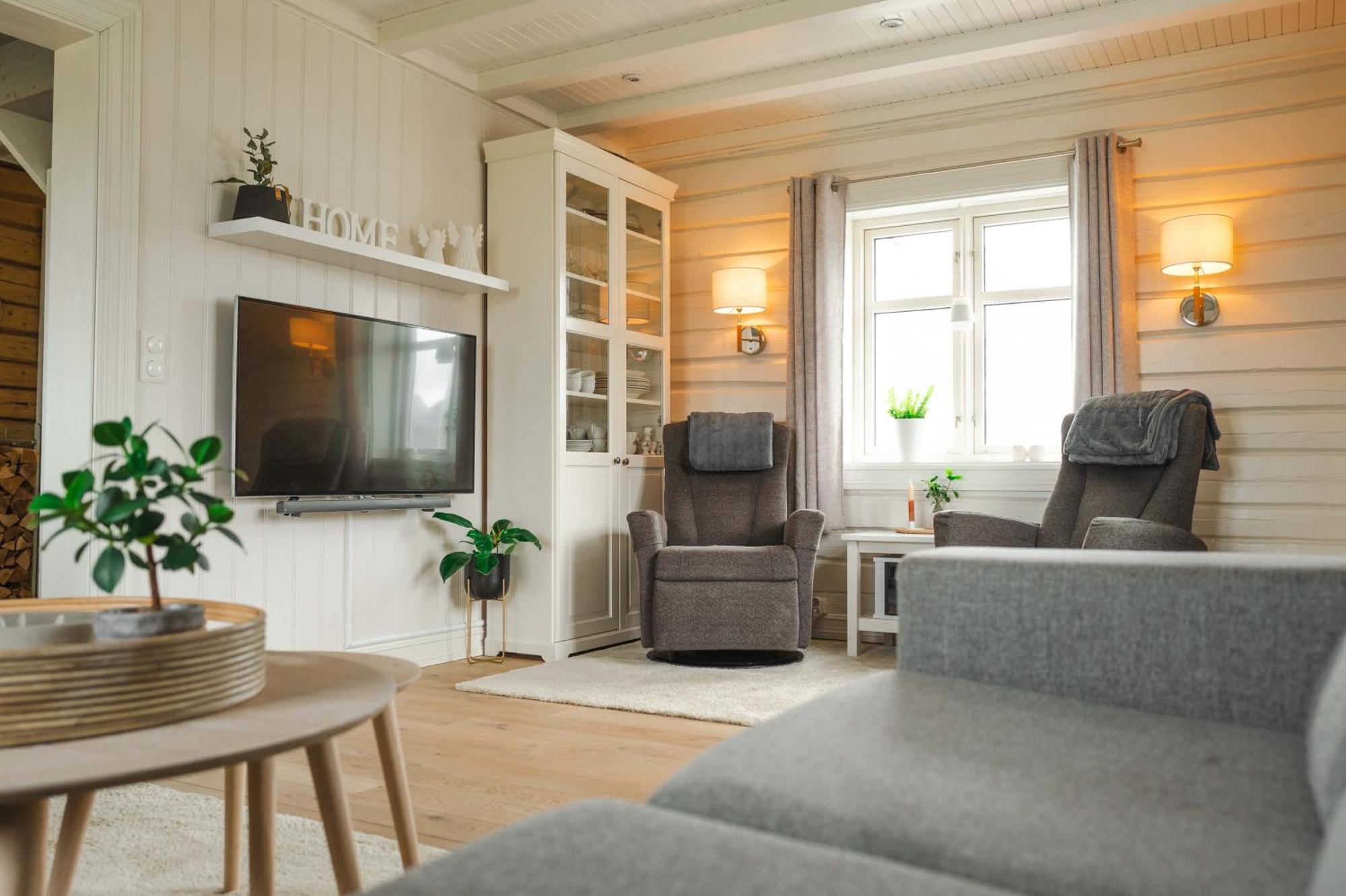 Lofoten Suite Apartments - Rostad Retro Rorbuer 雷讷 外观 照片